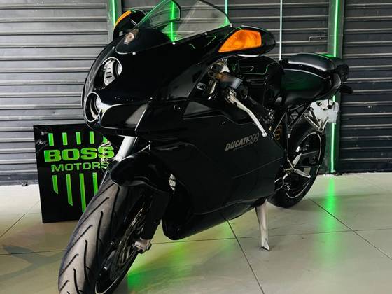 DUCATI 999 
